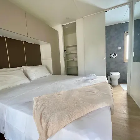 Camping Campo Dei Fiori Кемпинг 3*